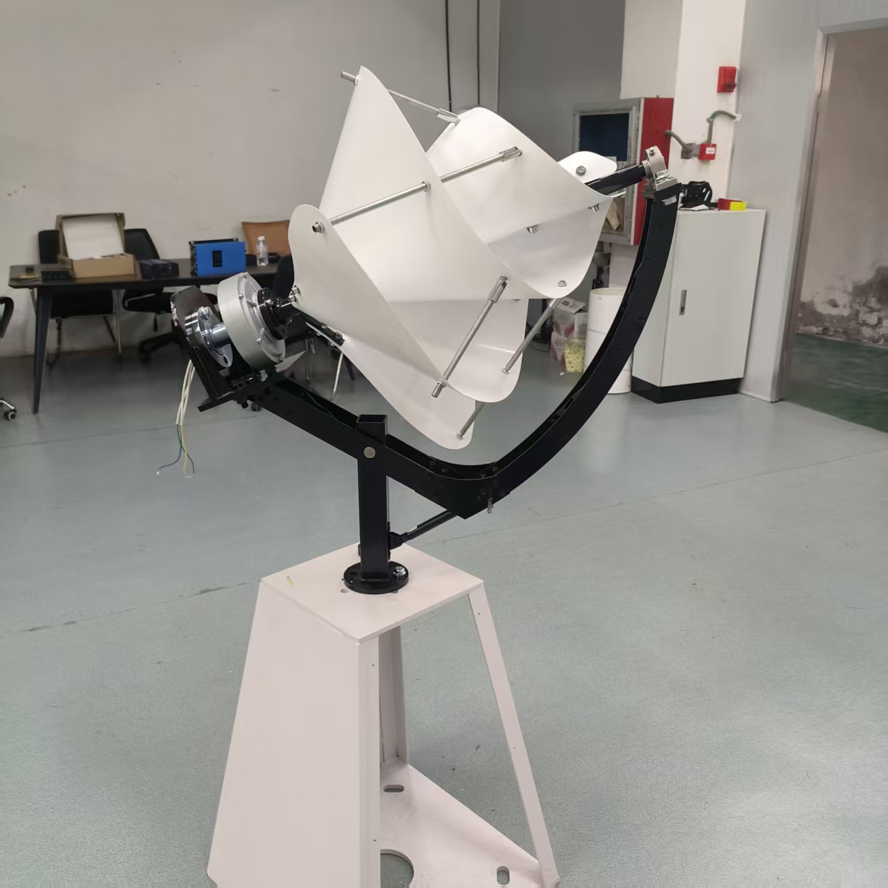 Free Energy 1000W Vertikalachs – Wind Turbine 1000W 24V Bewertung und Preis